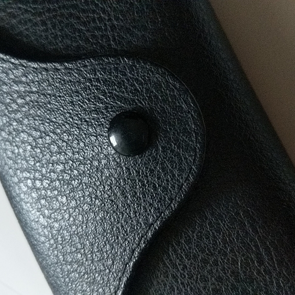 Ray-Ban Cases - Picture 3 of 5